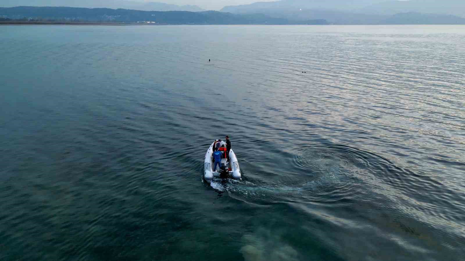 sapanca golundeki kabarciklarin sebebi belli oldu yeraltindan dogal hava cikisi 2 XVNrMCfr