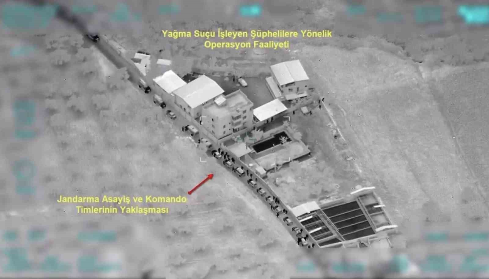saraclar operasyonunda 23 supheli adliyede 4 1CXh2BuO