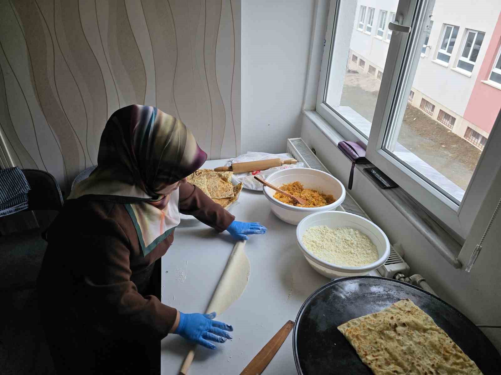 saraykentte kadinlar kooperatif catisi altinda bir araya geldi 2 cY23iFDm