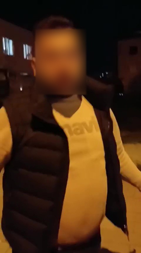 saricam belediyesi kamyonetiyle trafikte dehset sacti 0 gmPPRSVp