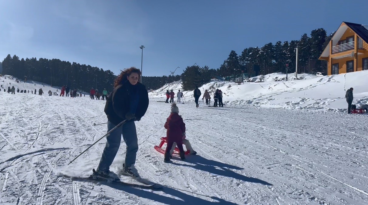 sarikamis kayak merkezi doldu tasti 8 VrEVuafj