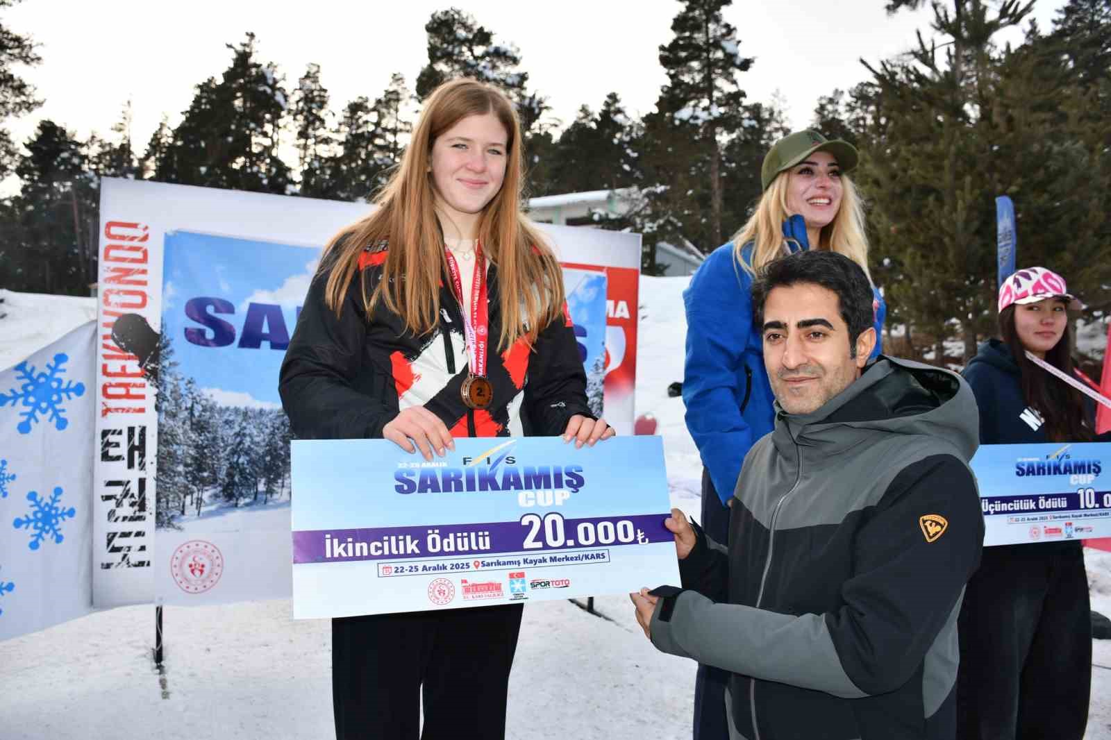 sarikamista fis cup yarislari sona erdi 2