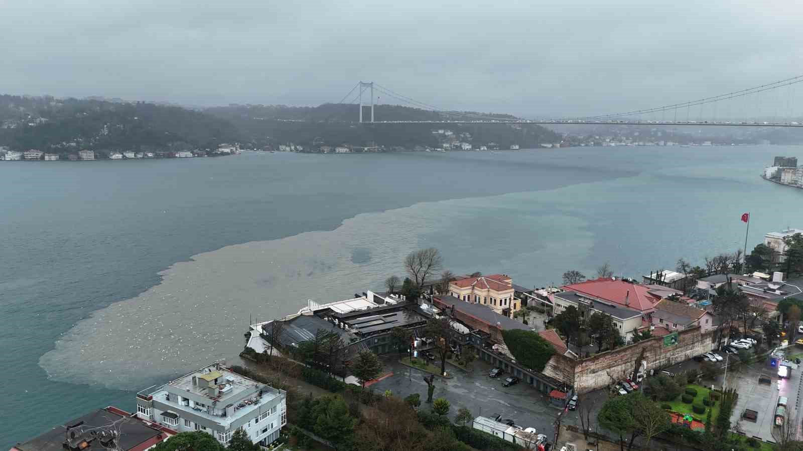 sariyer baltalimani sahilindeki kirlilik havadan goruntulendi 1