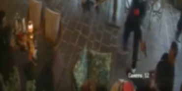 sariyerde-avmde-silahli-saldiri-1-yarali-16-yasindaki-supheli-tutuklandi-arR8AaWL.jpg