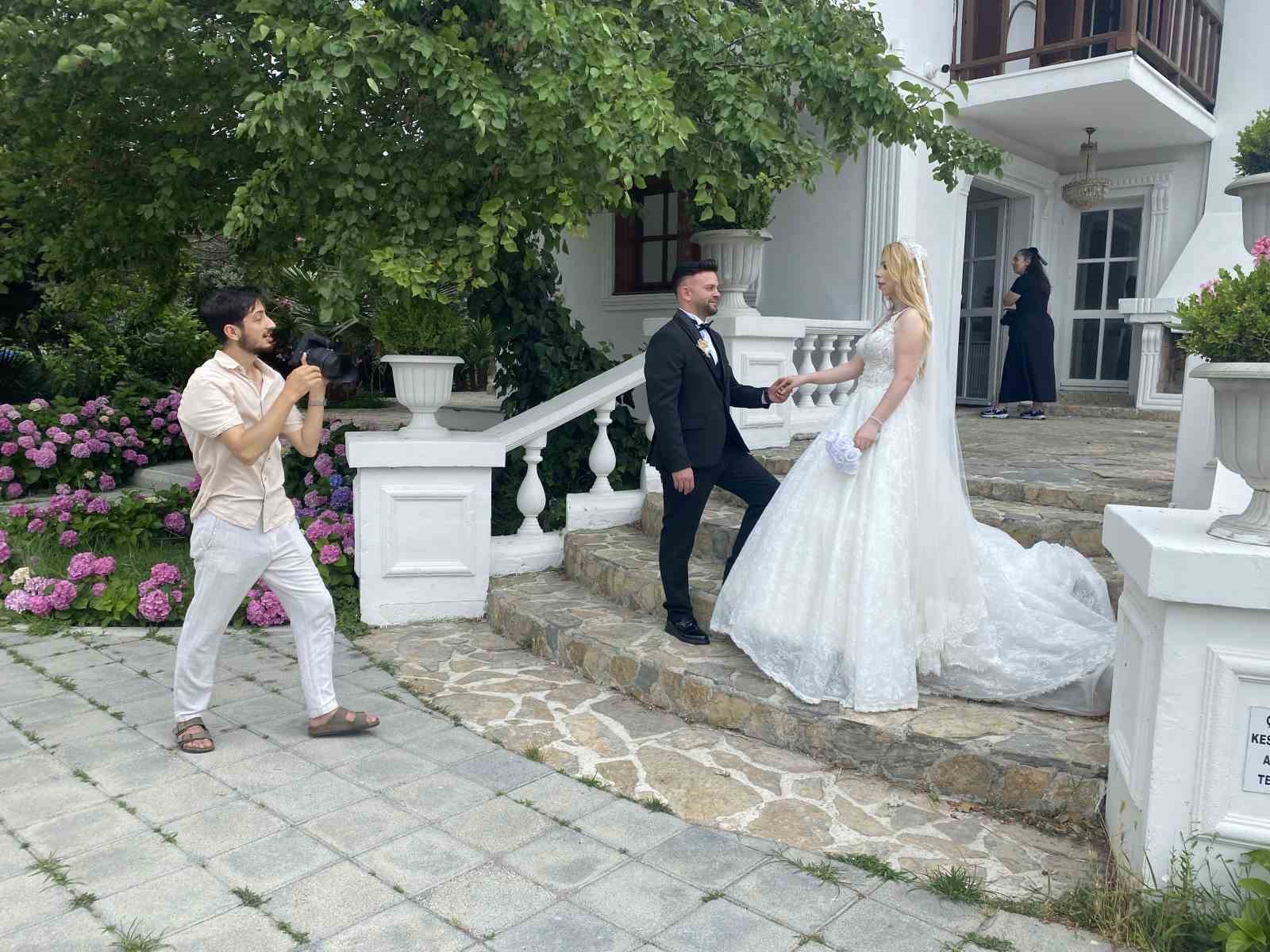 Sarıyer’de korsan düğün fotoğrafçılarına denetim 6 sariyerde korsan dugun fotografcilarina denetim 2 IftGPMLI