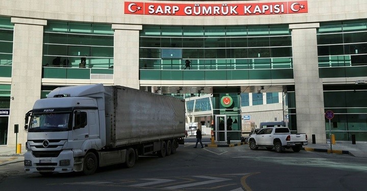 sarp sinir kapisinda kasimda rekor tir trafigi 0 mKHH5te8