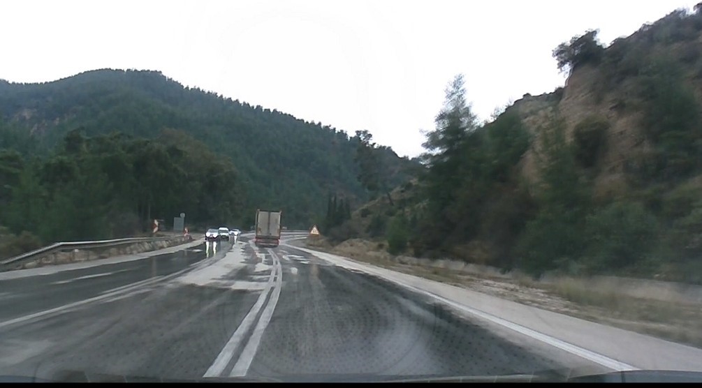 savrulan tir dorsesi faciaya sebep oluyordu 1 ZjB8EMfA