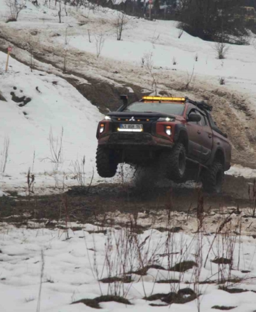 savsatta-5-off-road-oyunlari-nefes-kesti-TWgztTjN.jpg