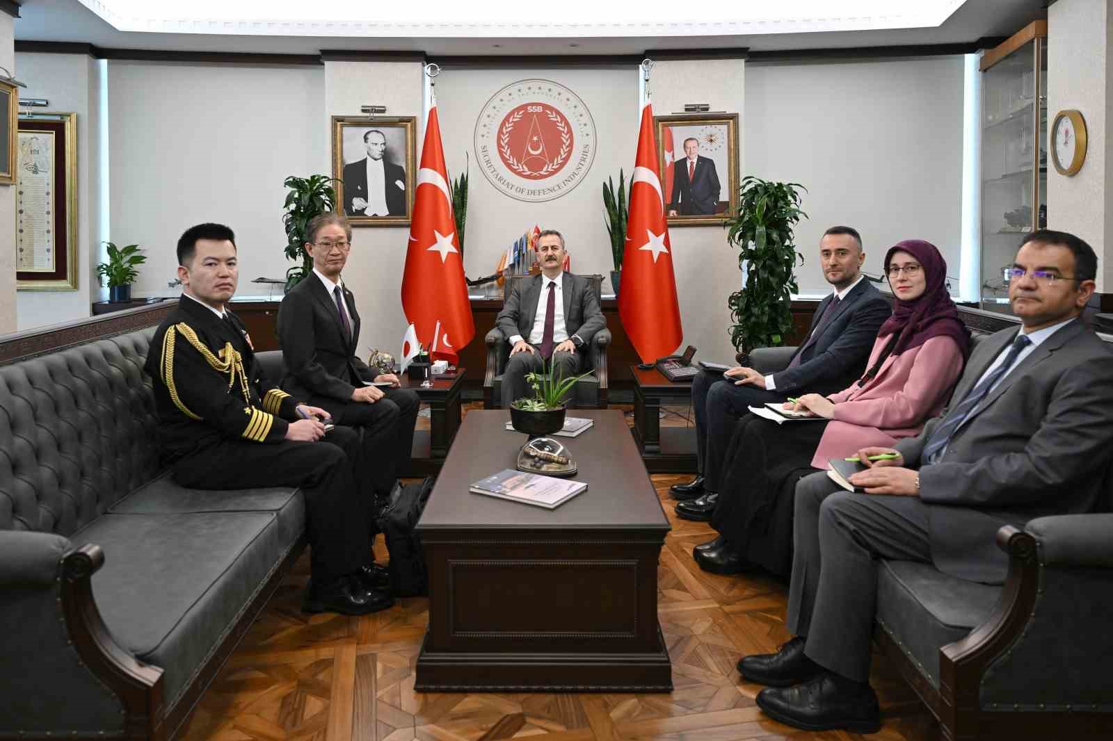 savunma sanayii baskani gorgun japonyanin ankara buyukelcisi tamura ile gorustu 1 FMO3W8Ma
