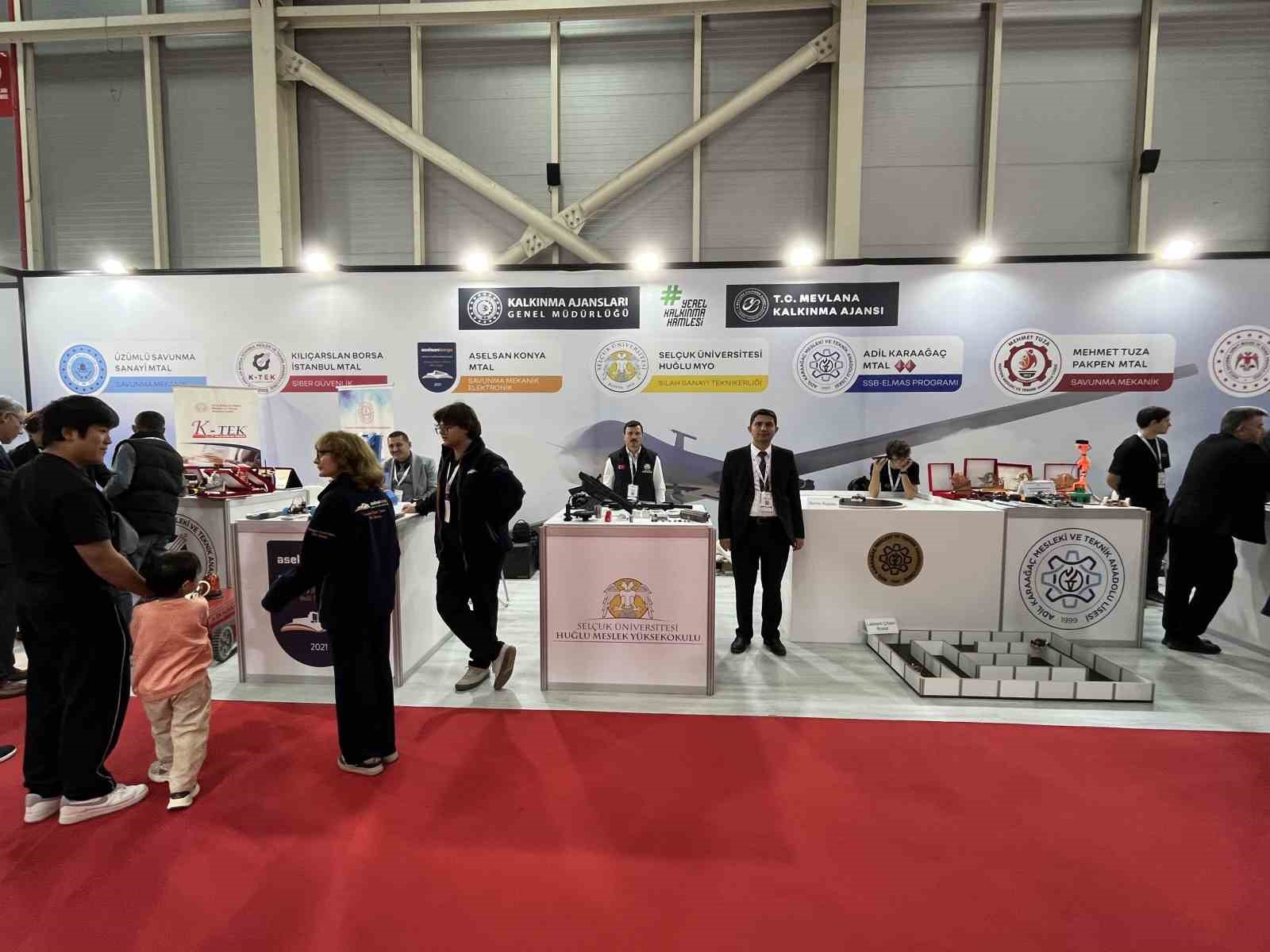 Savunma sanayinin yeni neferleri MEVKA desteğiyle çalışmalarını sergiledi 5 savunma sanayinin yeni neferleri mevka destegiyle calismalarini sergiledi 1 FFzJJjs2