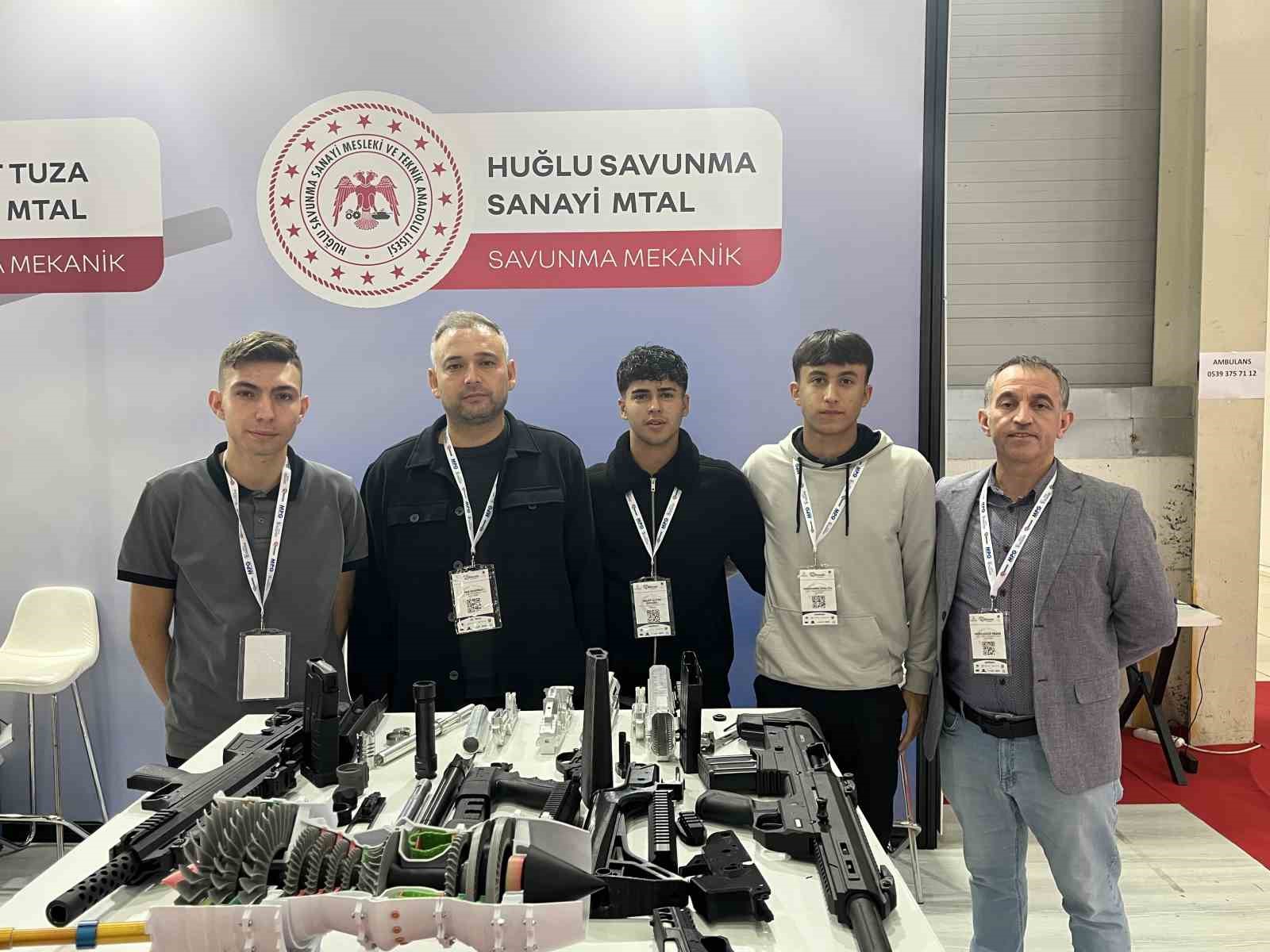 Savunma sanayinin yeni neferleri MEVKA desteğiyle çalışmalarını sergiledi 9 savunma sanayinin yeni neferleri mevka destegiyle calismalarini sergiledi 5 LlqbIykn