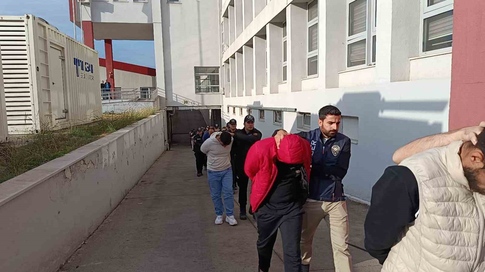 sazan sarmali sebekesi cokertildi magdurlara sizi dolandirdim hakkinizi helal edin mesaji attilar 5 cFYWKRcu