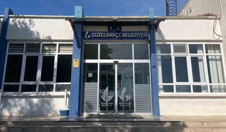 seferihisar-belediyesindeki-yolsuzluk-operasyonunda-yeni-gelisme-eski-guzelbahce-belediye-baskaninin-esi-gozaltinda-TvHhKBjC.jpg