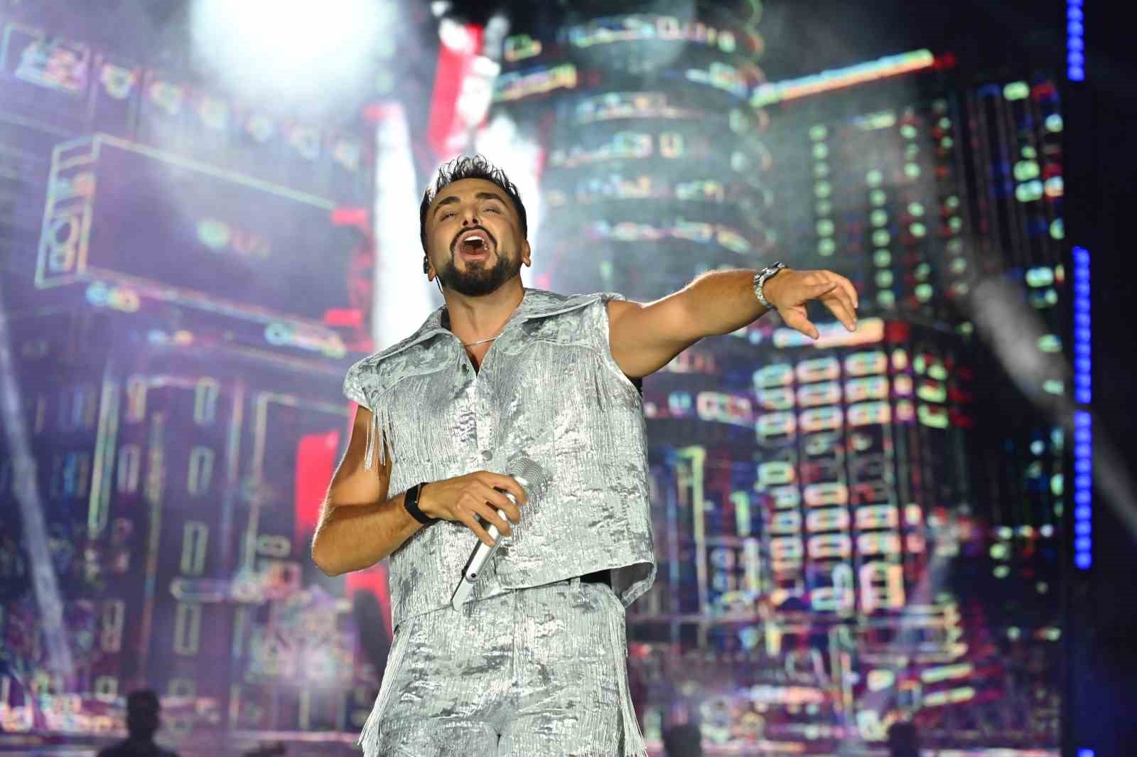 sefo festivalde muzikseverlere unutulmaz anlar yasatti 1 YkjXO6tO
