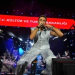 sefo-festivalde-muzikseverlere-unutulmaz-anlar-yasatti-Kueh3mUt.jpg