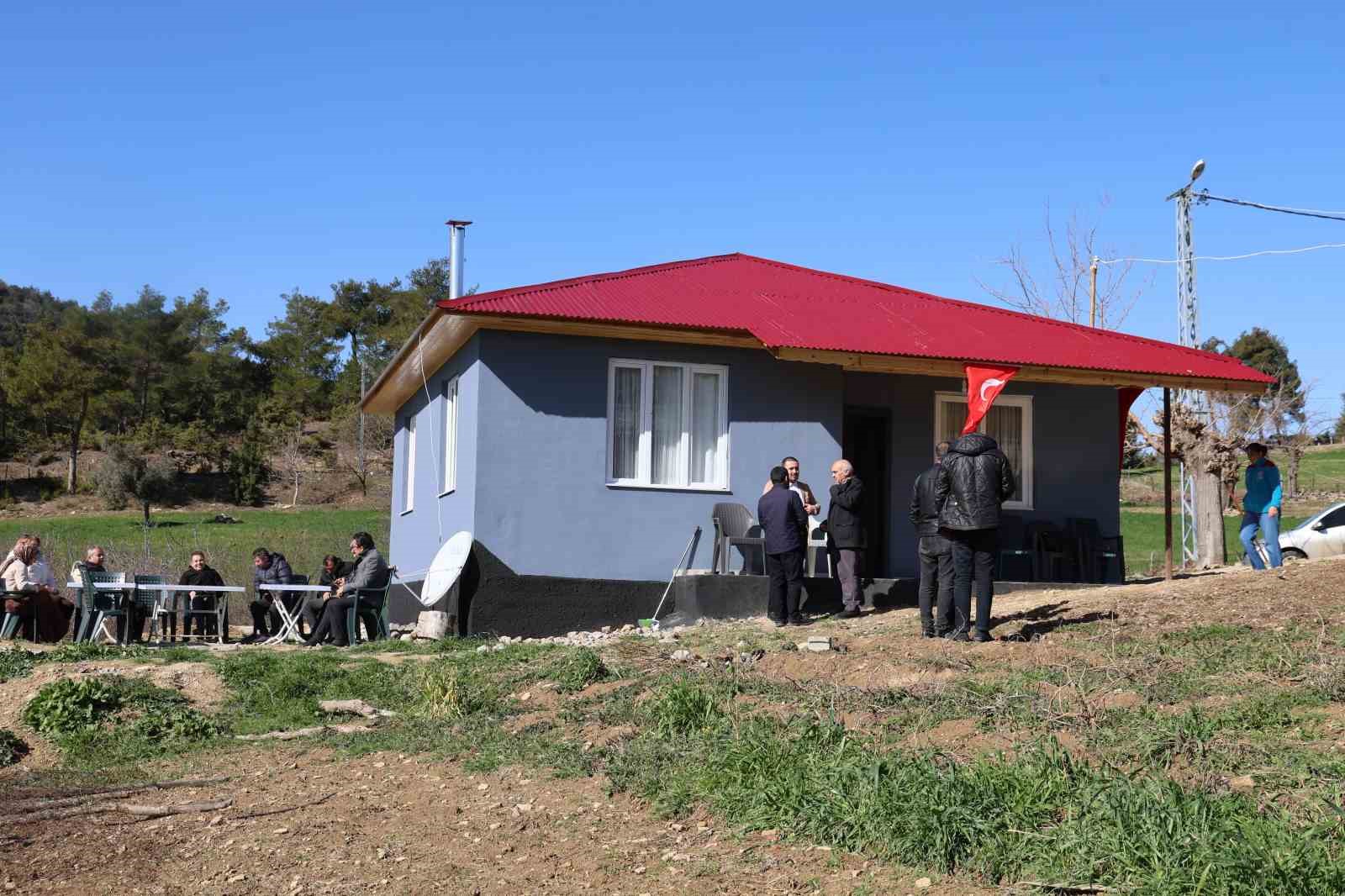 sehidin emanetine devletin sicak eli degdi 3 5mWkkA84