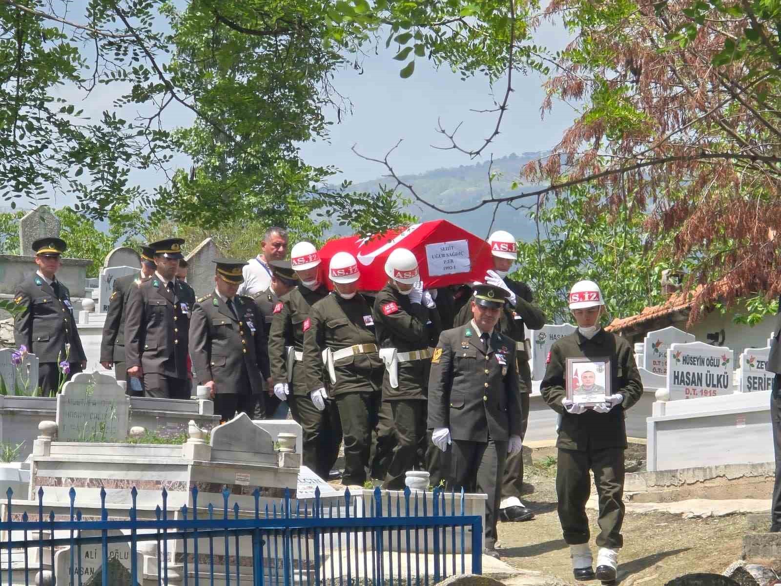 sehidin tokattaki kabri ailesinin istegi uzerine istanbula gonderildi 4 WThfmrDE