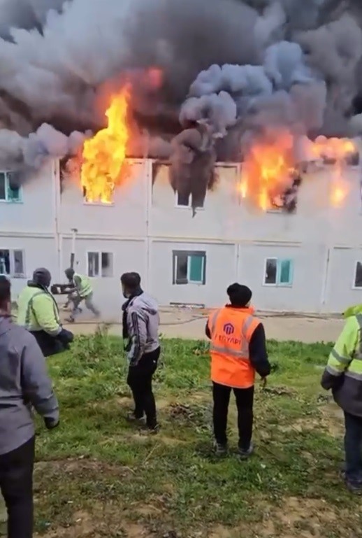 sehir hastanesi yanginiyla ilgili yeni goruntuler ortaya cikti 1 mAOTu74M