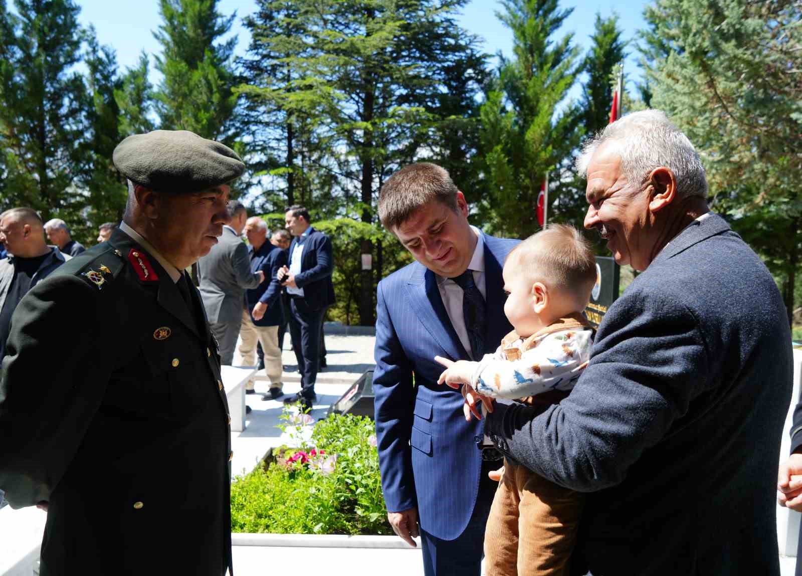 sehit annesinden yurek burkan sozler gelmesem kustu zannediyorum 5 WwwJgk9H