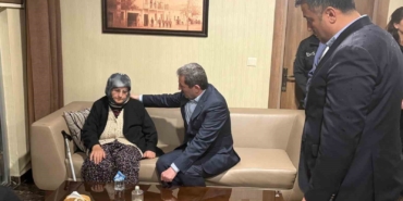 sehit-annesini-corluya-vali-ve-baskan-ugurladi-gmiwruMQ.jpg