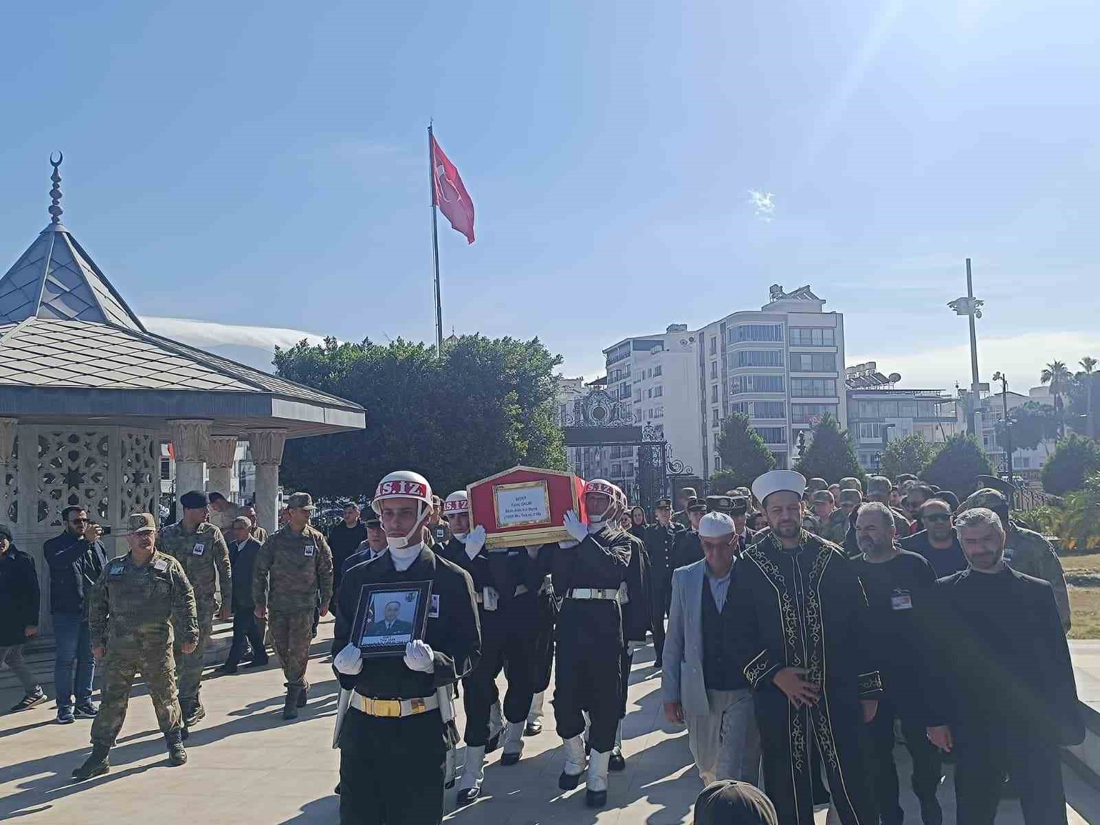 sehit astsubay kidemli bascavus memleketinde son yolculuguna ugurlandi 2 hYZHP2Ym