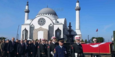 sehit-astsubay-kidemli-bascavus-memleketinde-son-yolculuguna-ugurlandi-ZjdhHa4Q.jpg