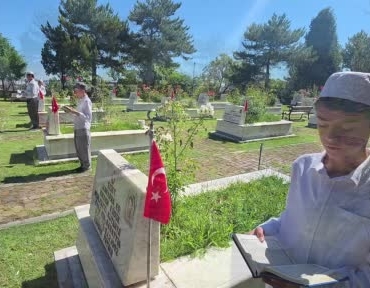 sehit-babasina-her-karne-donemi-sozunu-tutuyor-YOFNUI5e.jpg