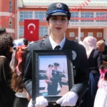 sehit-babasinin-izinden-giderek-polis-oldu-XUk4yL6j.jpg