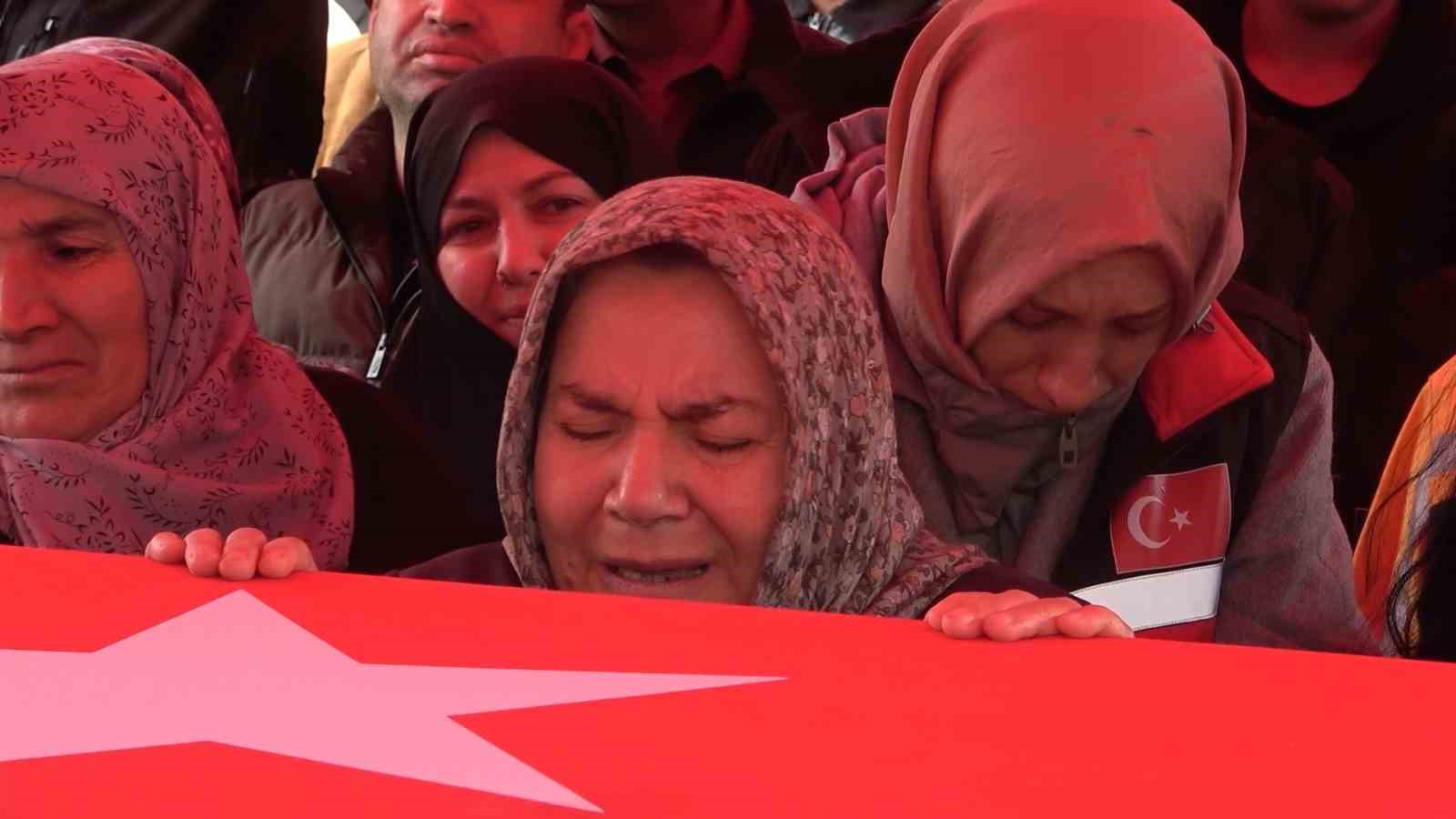 sehit babaya son dokunus yurek yakan veda 5 VM7ZBEjt