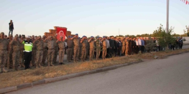 sehit-binbasi-arslan-kulaksiz-saldiriya-ugradigi-caddede-anildi-UdvpnA1k.jpg