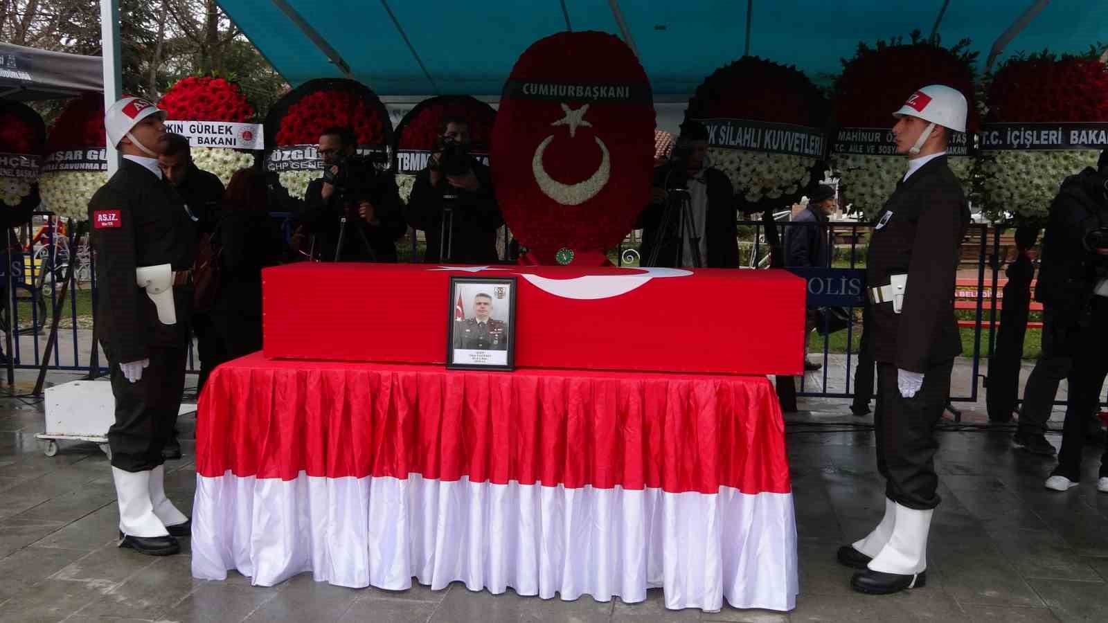 sehit binbasi sinan tastekin memleketi ispartada ebediyete ugurlandi 2 NCwsWF1j