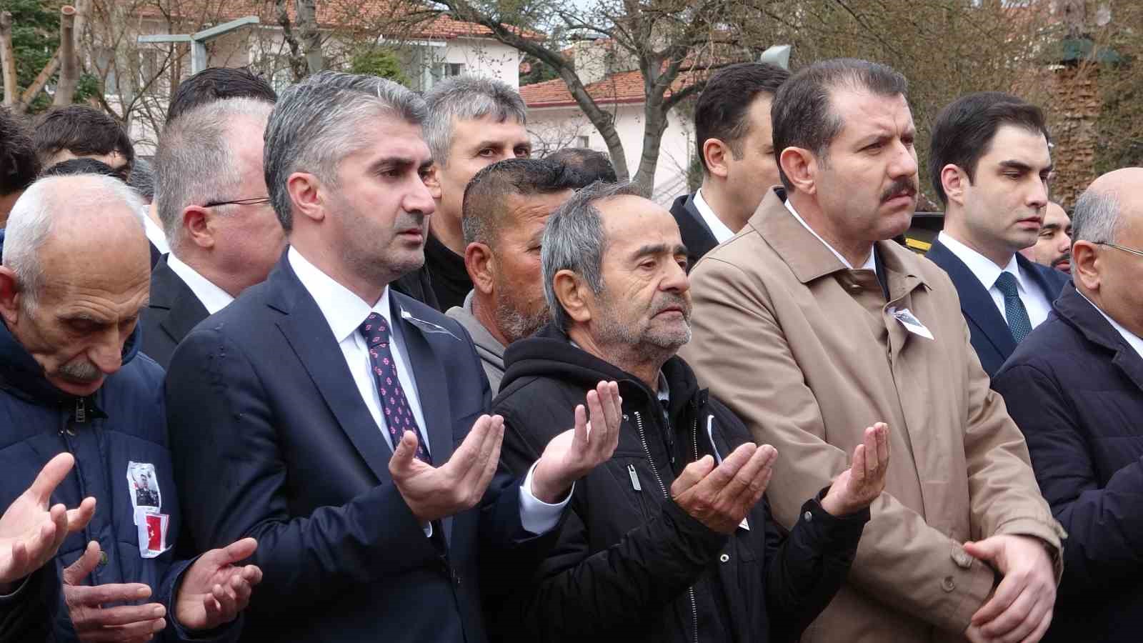 sehit binbasi sinan tastekin memleketi ispartada ebediyete ugurlandi 7 vVkWqemC