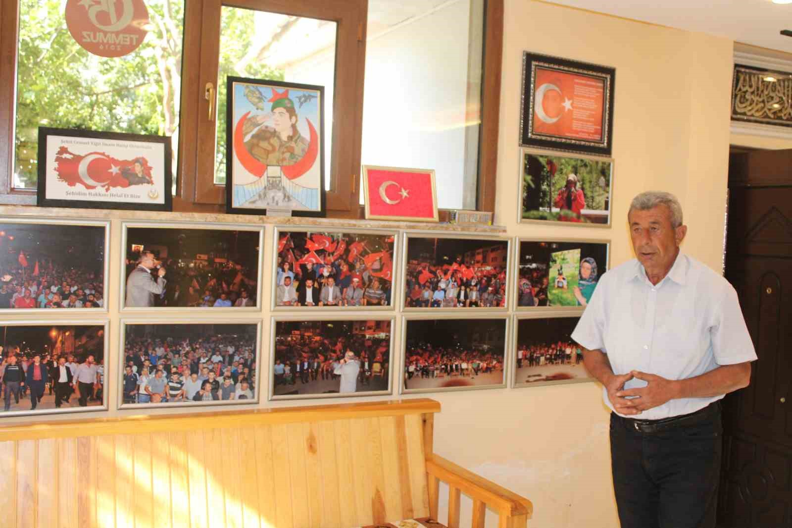 Şehit Cennet Yiğit’in babası Yahya Yiğit: "15 Temmuz, Türkiye Cumhuriyeti’nin ayaklarındaki prangayı kırıp attığı günün adıdır" 13 sehit cennet yigitin babasi yahya yigit 15 temmuz turkiye cumhuriyetinin ayaklarindaki prangayi kirip attigi jUeVzybv