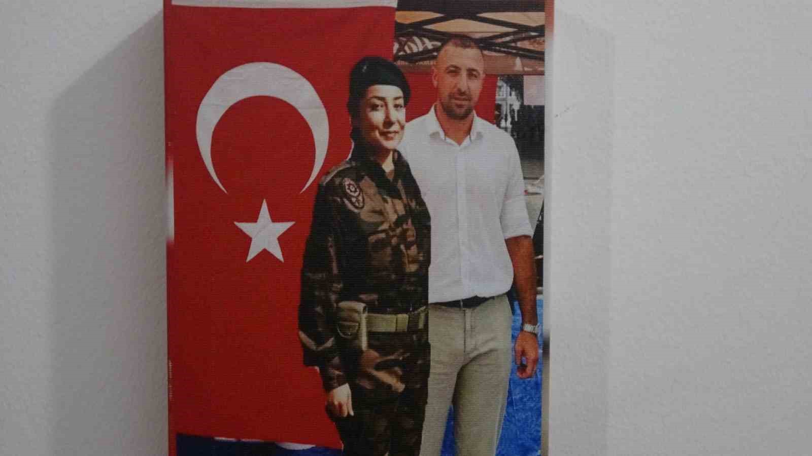 sehit gulsah gulerin adini tasiyan 10 yasindaki yegeni de polis olmak istiyor 1 Cm5bm4dH