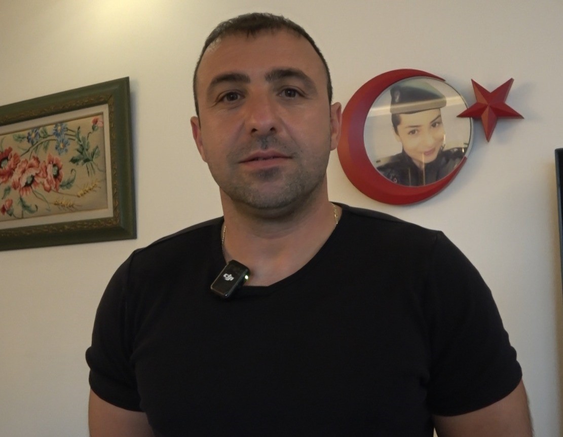 sehit gulsah gulerin adini tasiyan 10 yasindaki yegeni de polis olmak istiyor 2 Z7H7CWrB