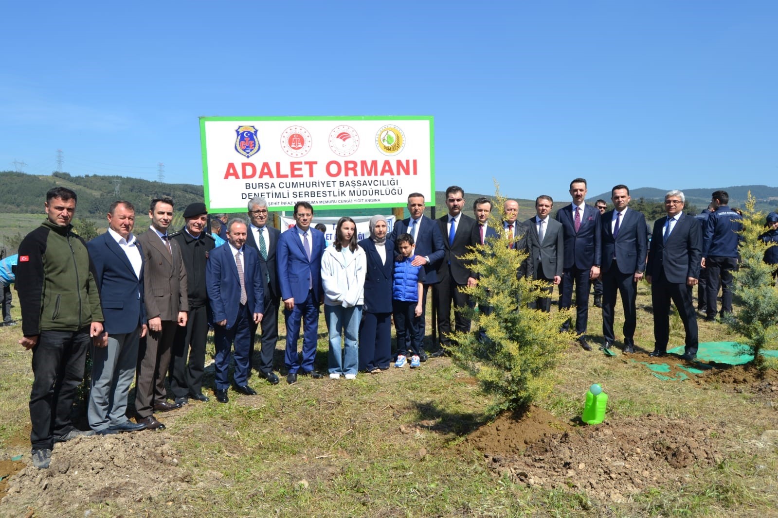 sehit infaz ve koruma memuru cengiz yigit anisina hatira ormani olusturuldu 0 EIU57pYr
