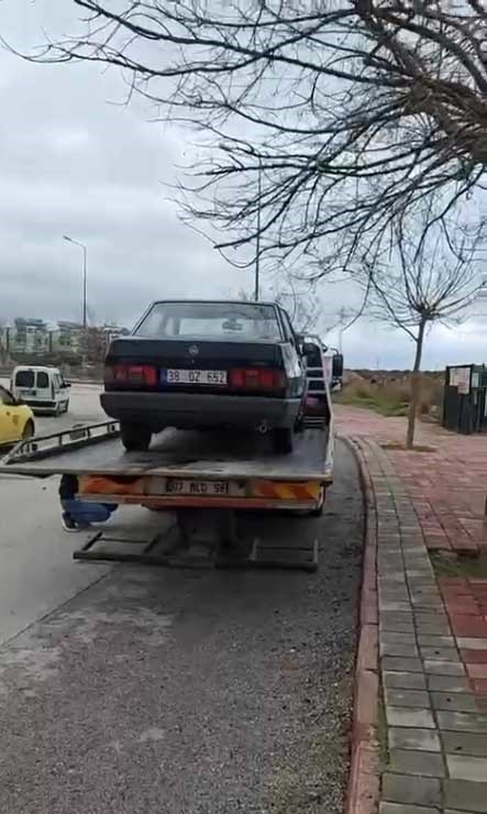 sehit kardesine kufreden milletvekiline hakaret etti davayi kaybedince araci haczedildi 4 K3YBVGiS