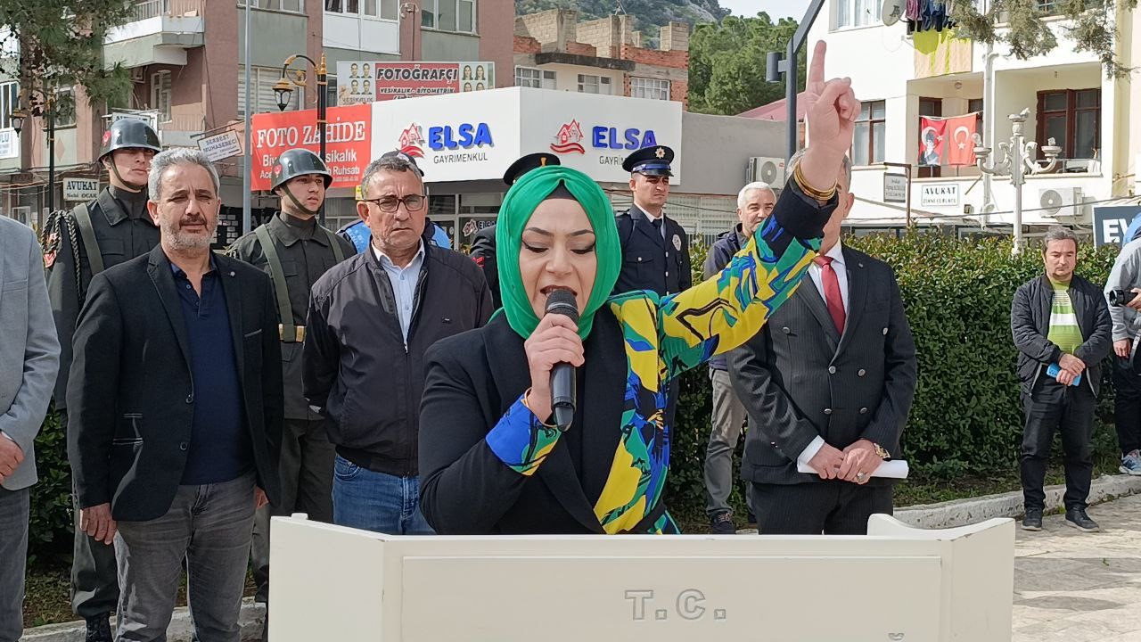 sehit kizindan anlamli mesaj bu millet sehidini unutturmaz 0 wMf2c1T9