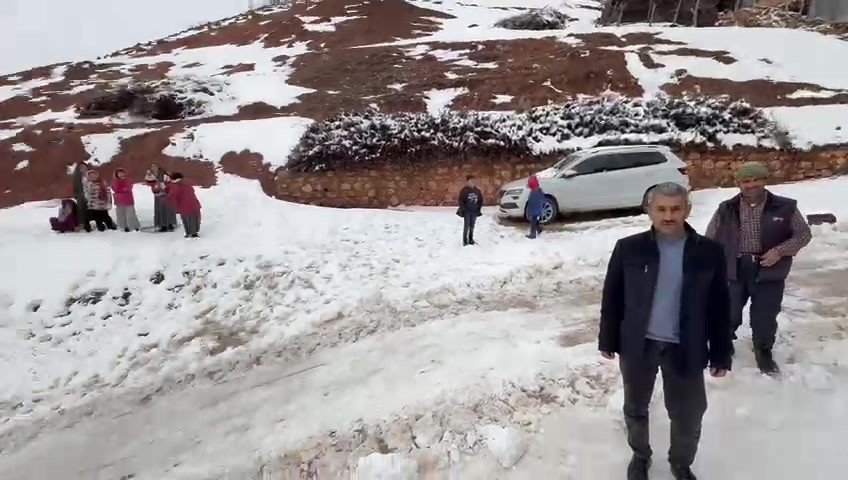 sehit kizinin mutluluguna kar engel olamadi 2 HE3Ibms2