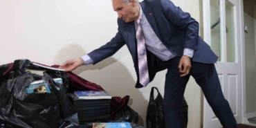 sehit-oglunun-adini-14-bin-kitaplik-kutuphaneyle-yasatacak-wGj79gjq.jpg
