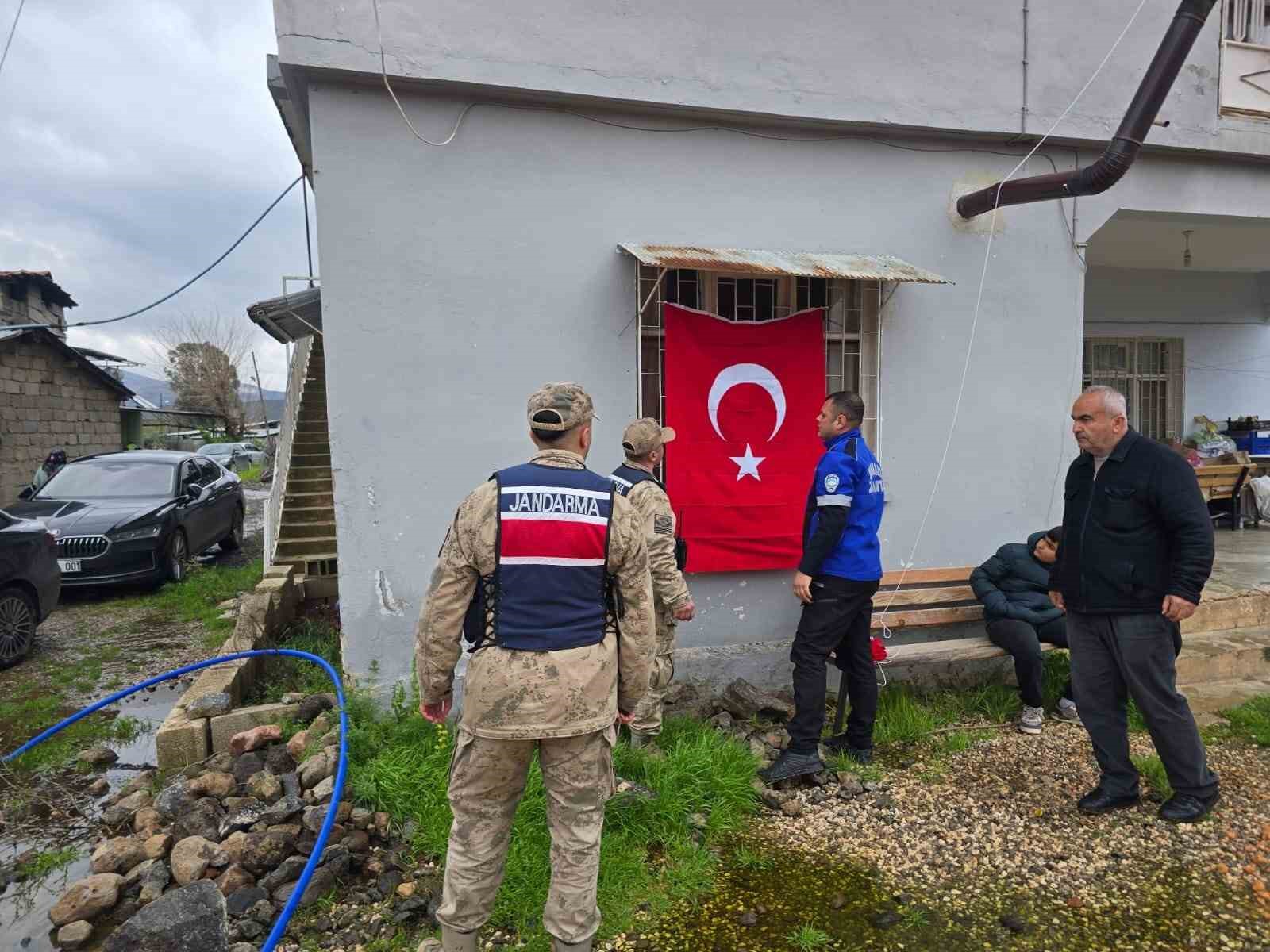 sehit olan askerin aci haberi ailesine ulasti 3 wiuNVKtA