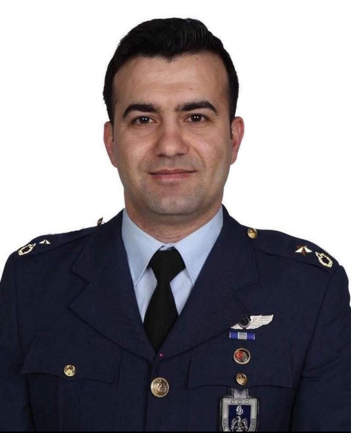 sehit pilot binbasi ibrahim bolat izmirde son yolculuguna ugurlandi 13 Lsgw4iCb