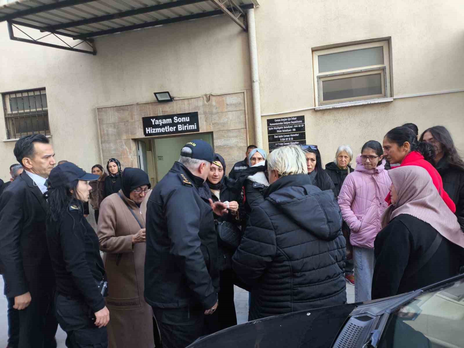 sehit polis memuru aydindan memleketine ugurlandi 4