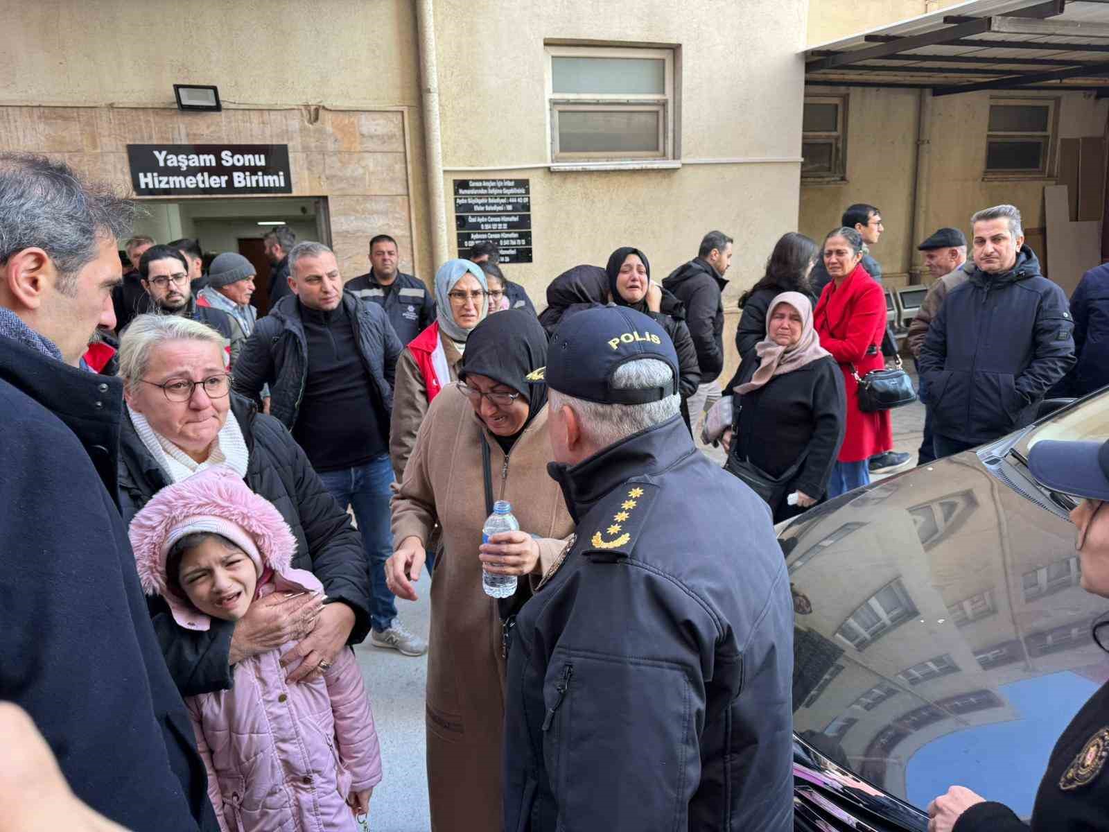 sehit polis memuru aydindan memleketine ugurlandi 5 6RfPS9u9