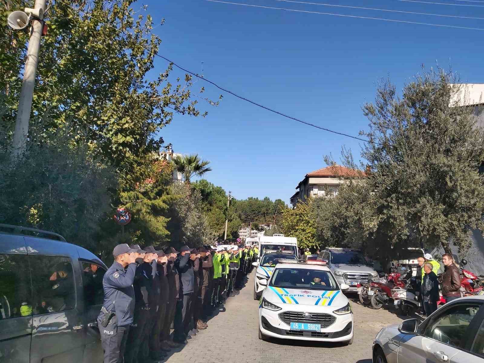 sehit polis memuru gorev yaptigi ilceden ugurlandi 4 w8MKDSjl