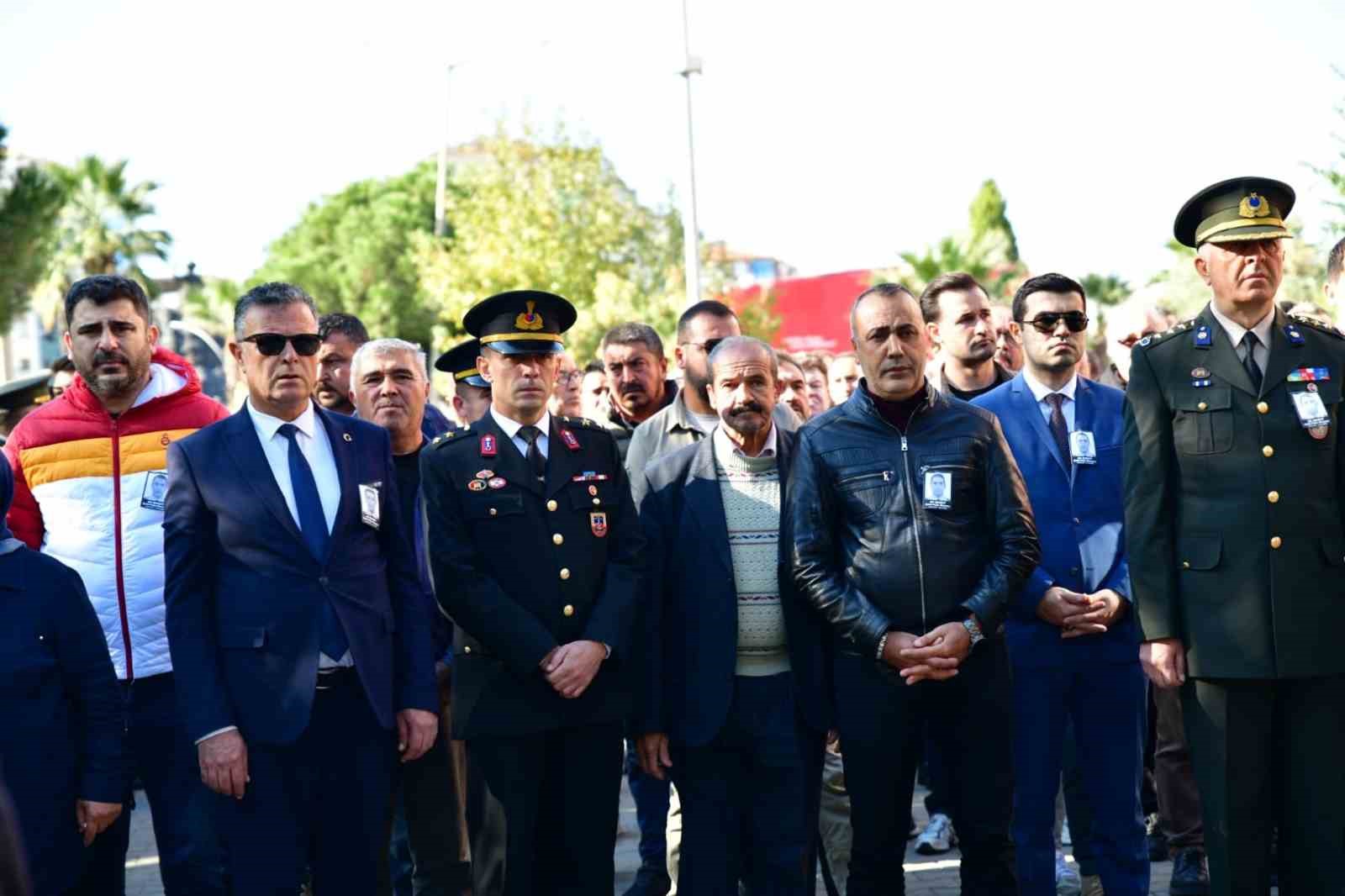 sehit polis memuru gorev yaptigi ilceden ugurlandi 5 QdeqitJP