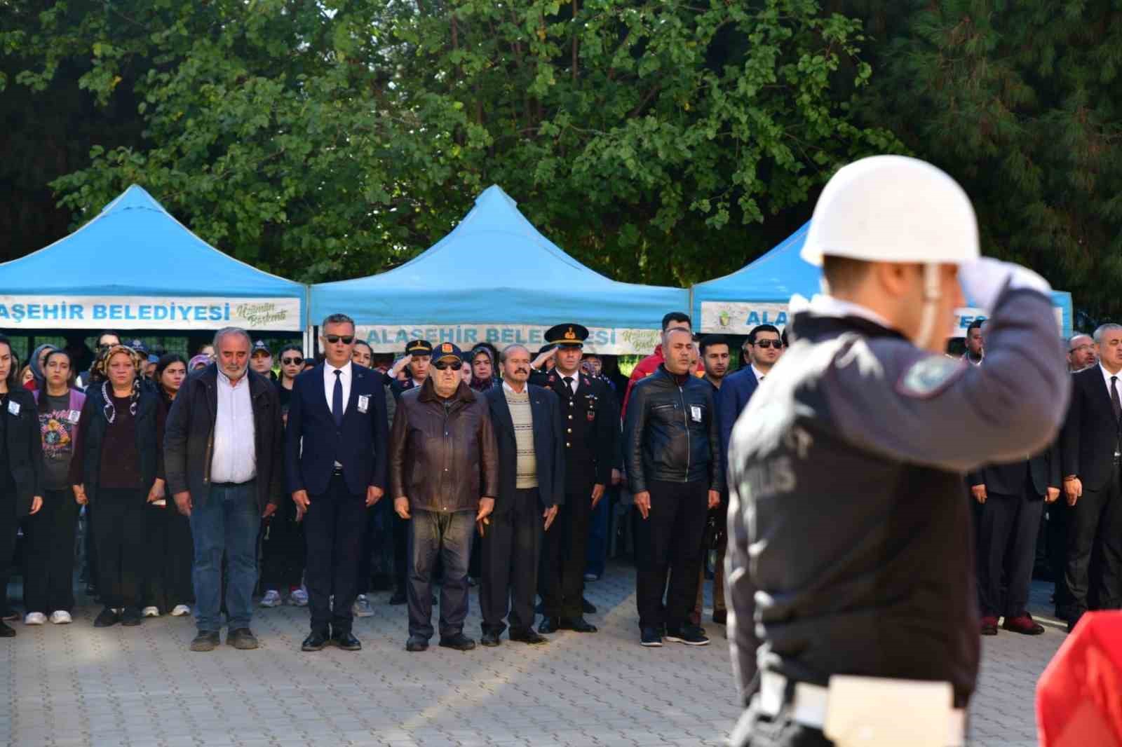 sehit polis memuru gorev yaptigi ilceden ugurlandi 7 68UHutkQ