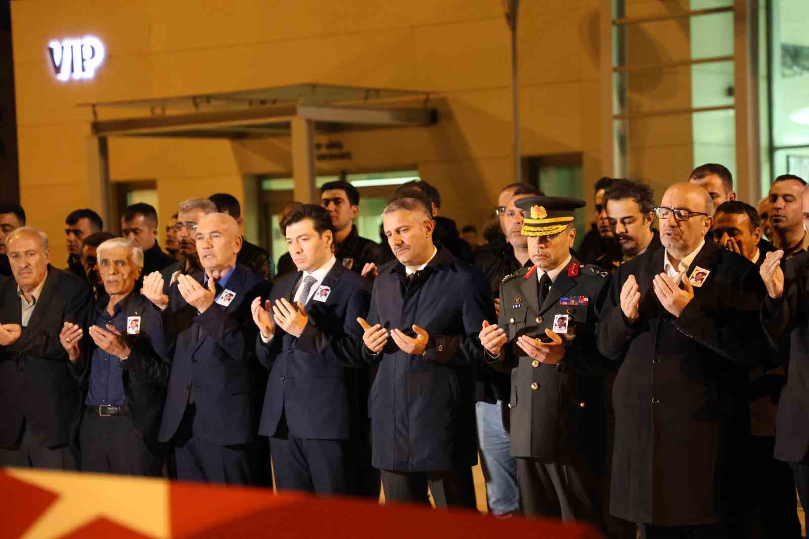 sehit polis memuru seckin yalcin memleketi elazigda torenle karsilandi 10 dn2raNPB
