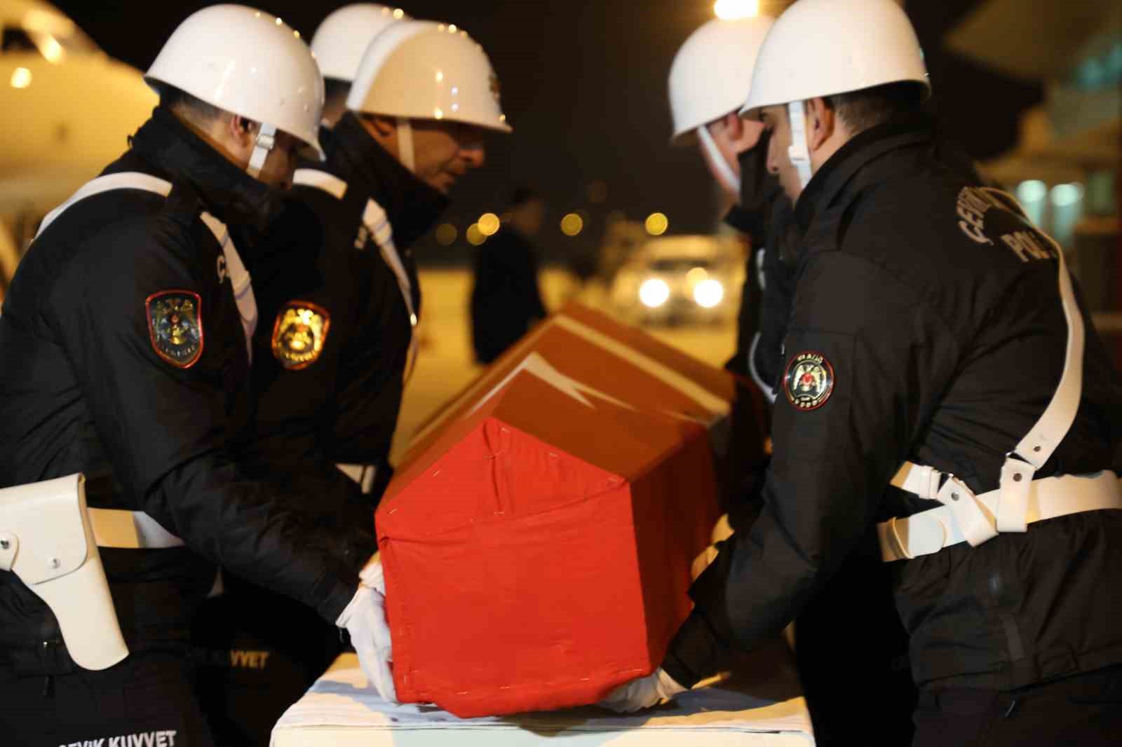 sehit polis memuru seckin yalcin memleketi elazigda torenle karsilandi 8 BCDl3MQL