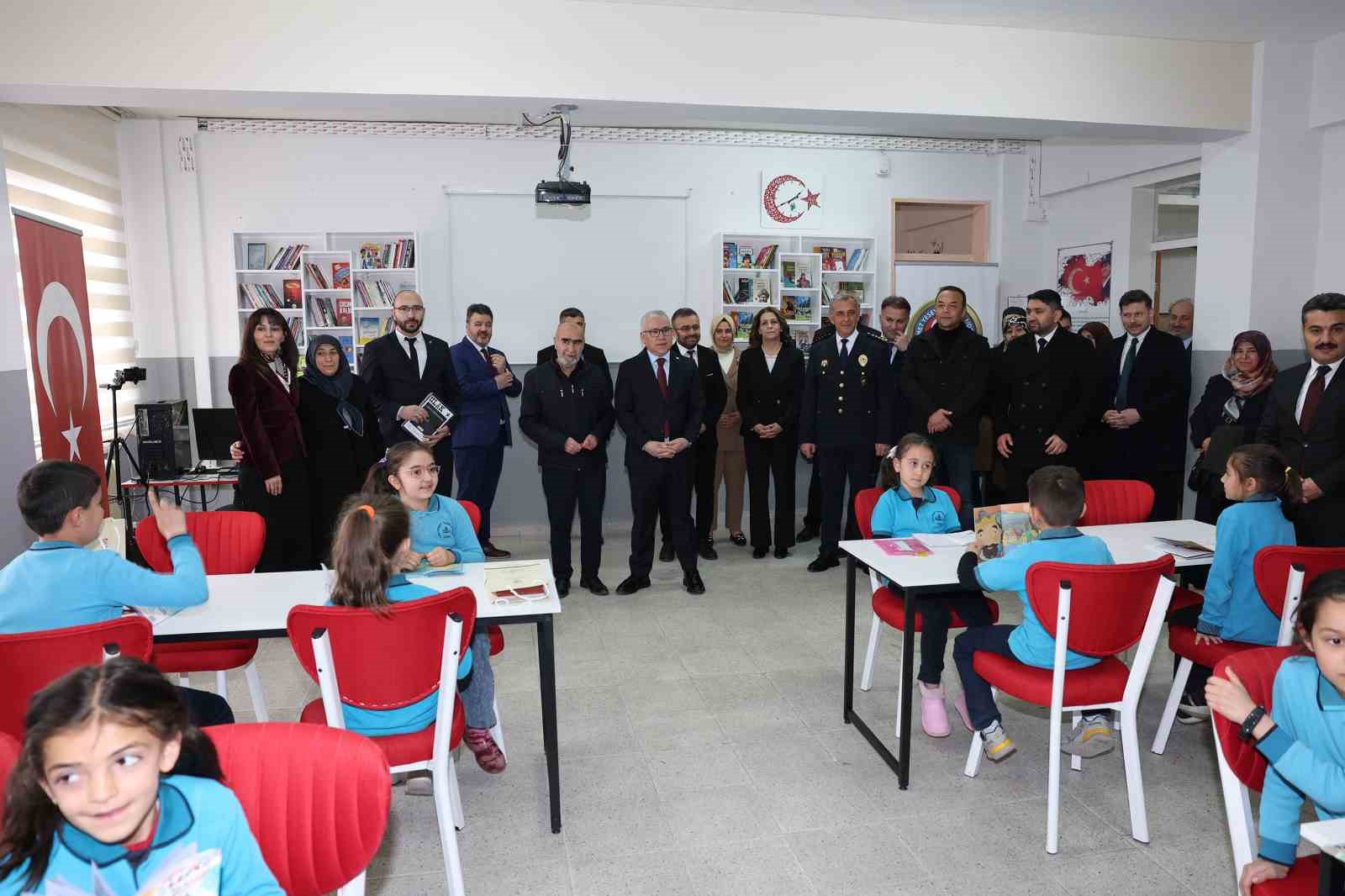 sehit polis seyda yilmazin adi kutuphanede yasatilacak 3 IL9lRBjl